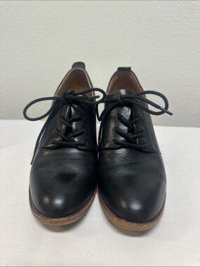 Sofft Black Leather Lace-Up Heeled Oxfords 7.5